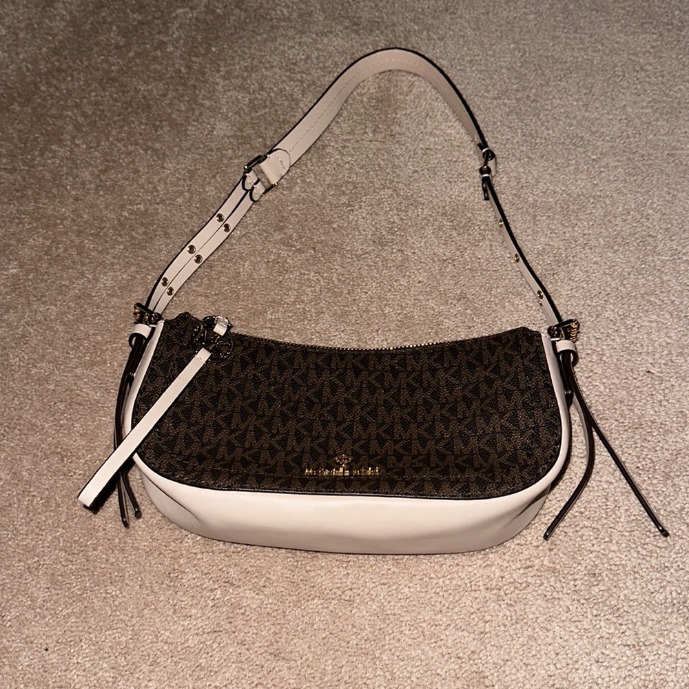 Michael kors mini bag